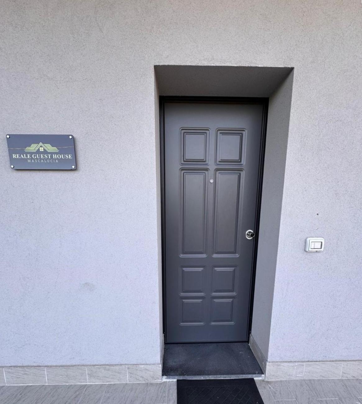 Reale Guest House ماسكالوتشا المظهر الخارجي الصورة